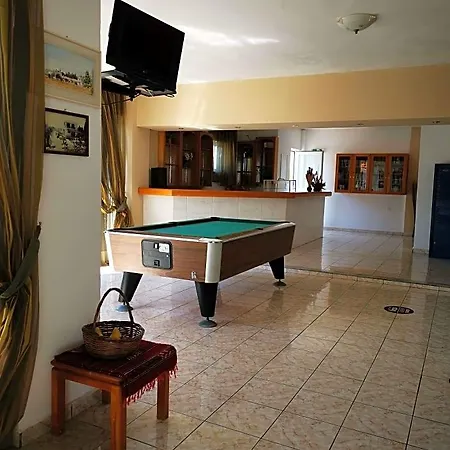 Apartmanhotel Aspro Spiti 2*