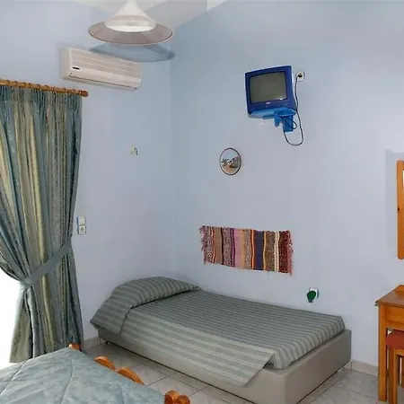 Aspro Spiti Aparthotel 2*