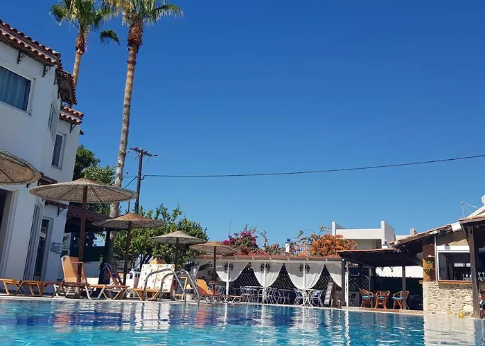 Aspro Spiti Tigkaki (Kos)