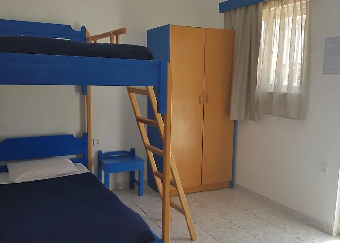 Aspro Spiti Aparthotel 2*