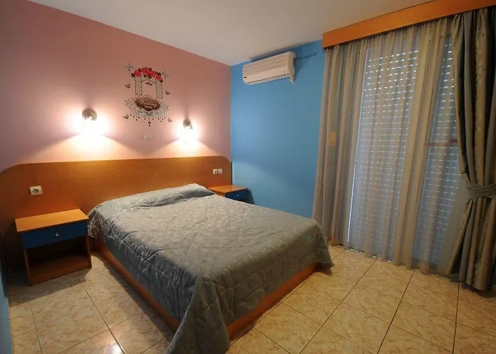 Aspro Spiti Tigkaki (Kos)