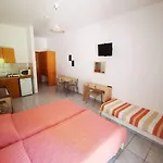 شقة فندقية Aspro Spiti Tigaki