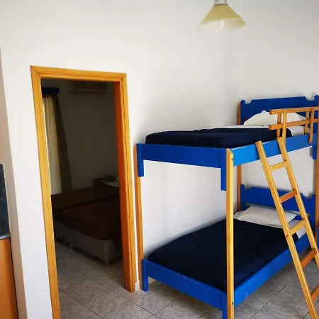 Lägenhetshotell Aspro Spiti Tigaki